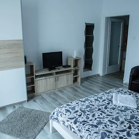 Апартаменти Aliseo Studio *